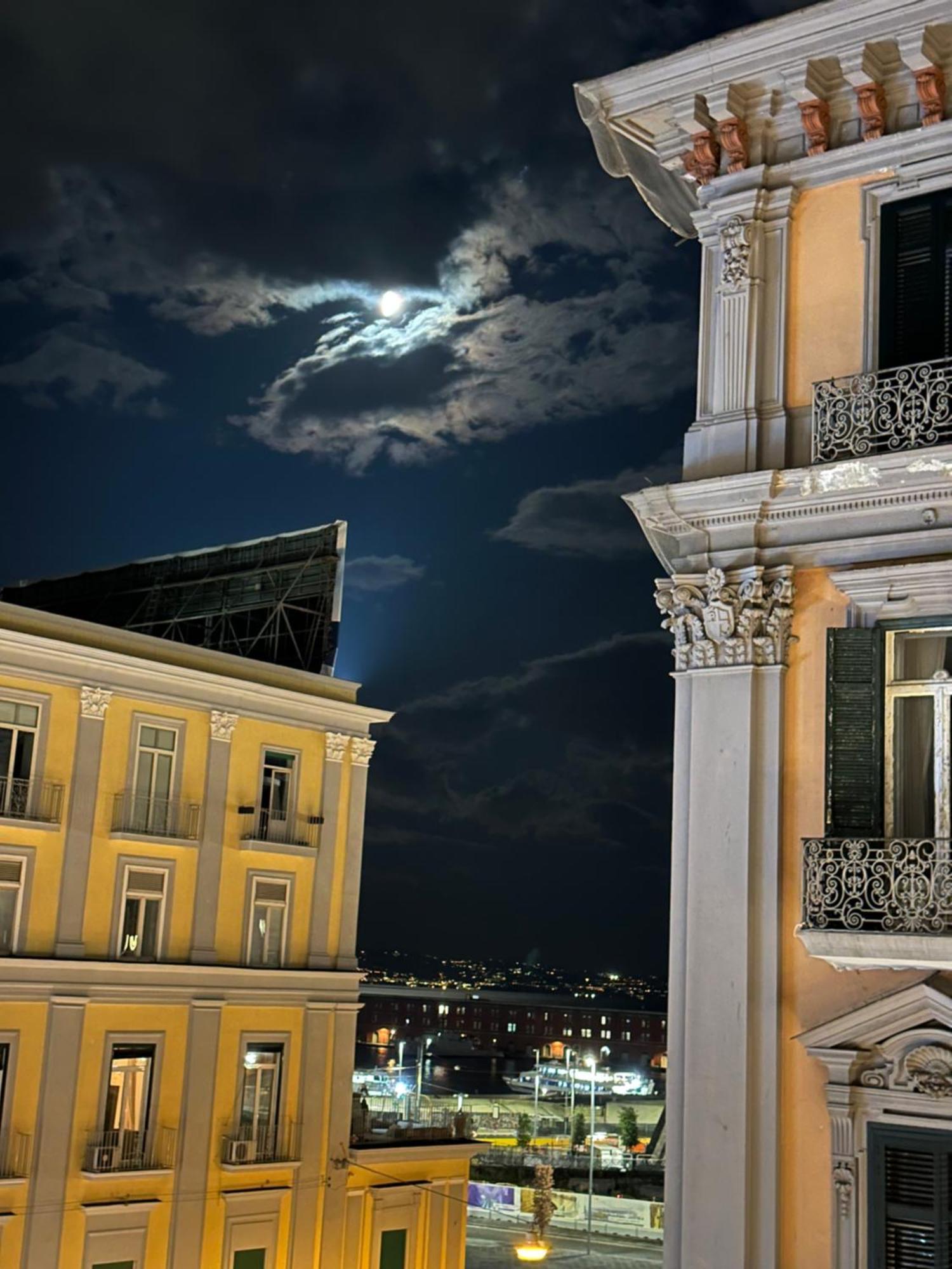 Suite Borbonica Nápoles Exterior foto